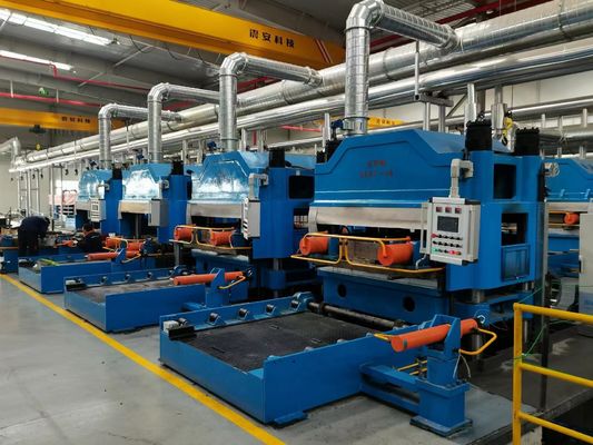 Kompresyjne formowanie gumowe Prasa hydrauliczna 800 mm Odległość płyty Gorące ogrzewanie olejem
